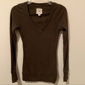 Long sleeved ribbed Henley S olive green